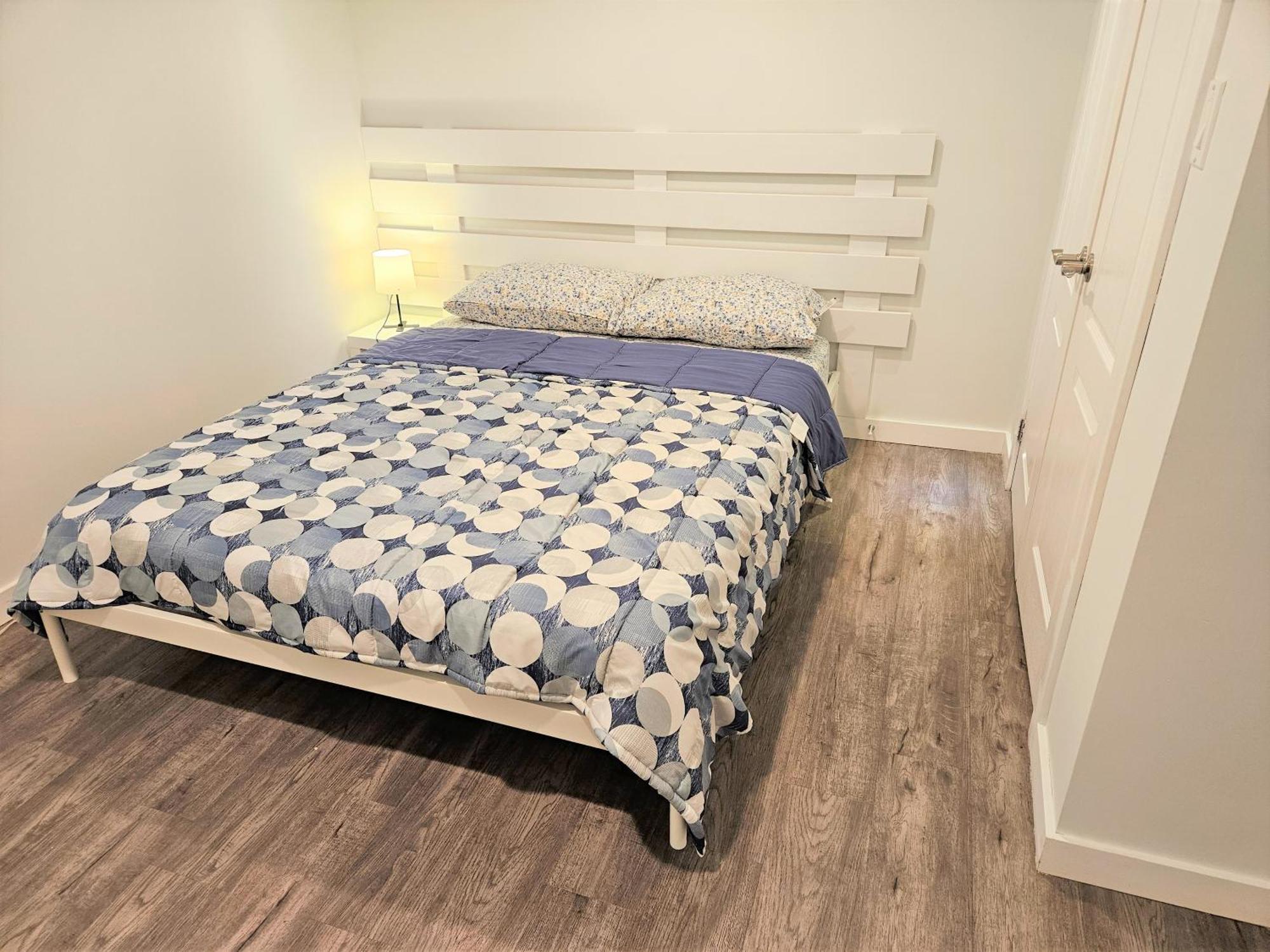Charming Detached House Near The Airport Apartamento Mississauga Exterior foto
